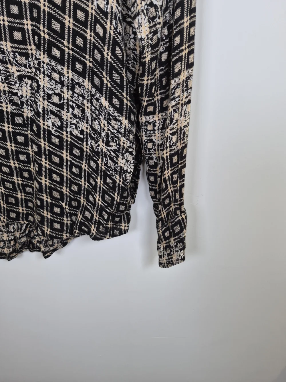 Free People Boho Patterned Button-Front Blouse Tassel Top Size Large L